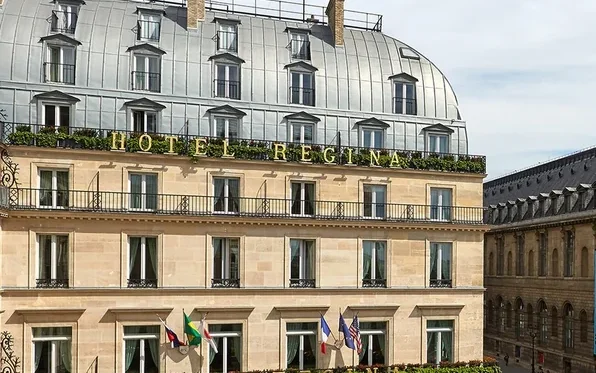 Façade Regina